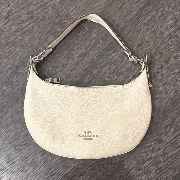 Coach Handbags - Coach Leather Shoulder Bag